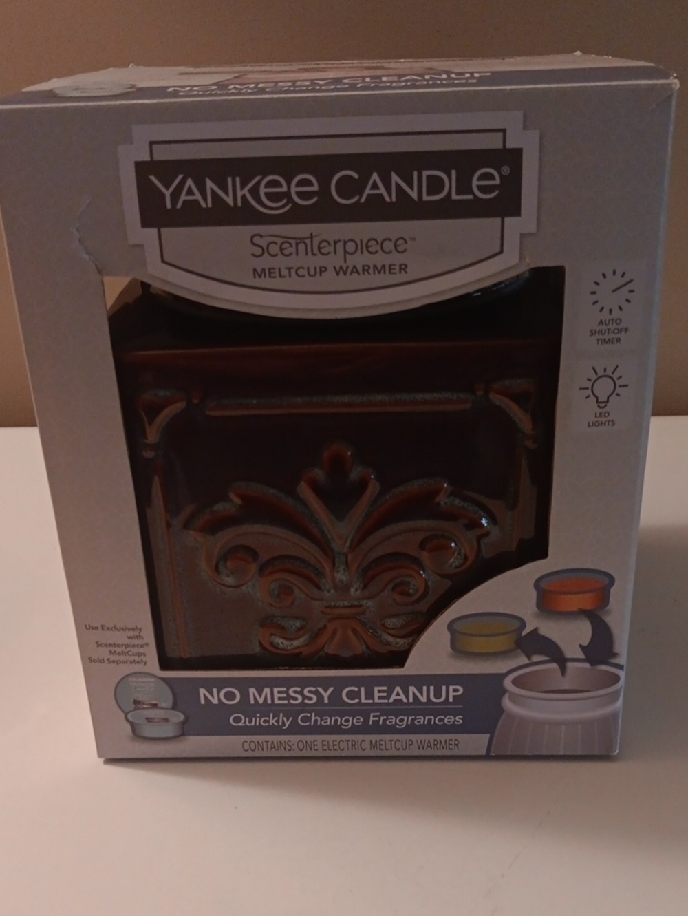 Yankee Candle Tuscan Style Scenterpiece Meltcup Warmer.